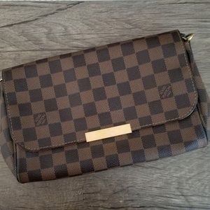 Louis Vuitton Favorite MM Damier Ebene